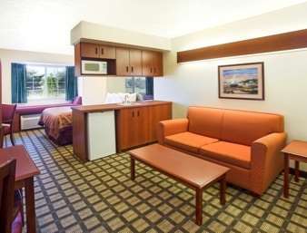 Microtel Inn & Suites By Wyndham Holland Zimmer foto